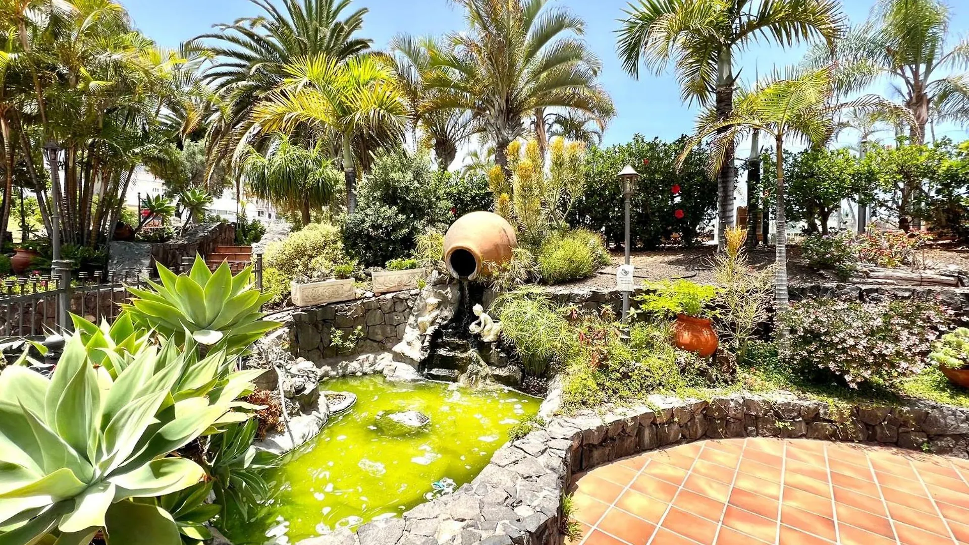 Appartement Apto. Con Gran Terraza Con Vista Al Mar Y Piscina Los Realejos